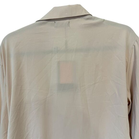 PrettyLittleThing PLUS CREAM WRAP SHIRT DRESS - Picture 7 of 8